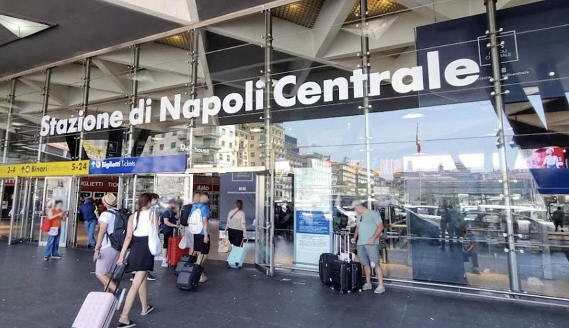 Central Station B&B 那不勒斯 外观 照片